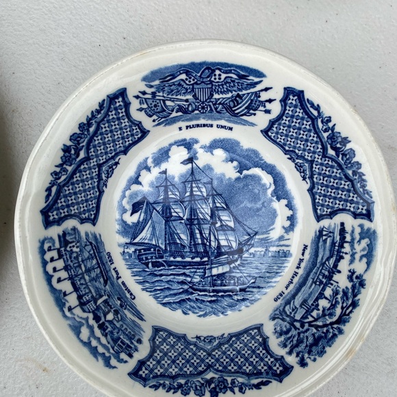 Fair Winds Dishes set: 1 serving, 7 dinner, 1 salad, 4 small bowls, 4 smaller bo - Picture 5 of 6